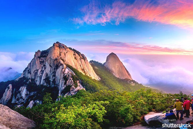 Mt.Bukhansan Hiking and Korean Sauna Tour with Sauna Scrub Service&Korean BBQ - MidoGalbi lunch: Korean pork BBQ with a local-food focus