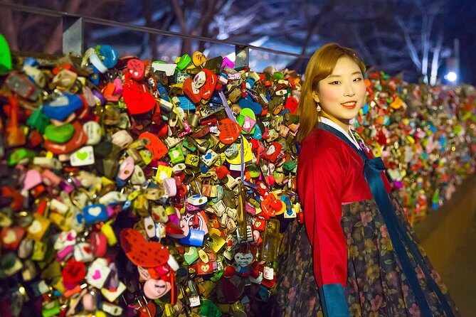 N Seoul Tower Hanbok Rental - Hair, Accessories, and Optional Add-Ons