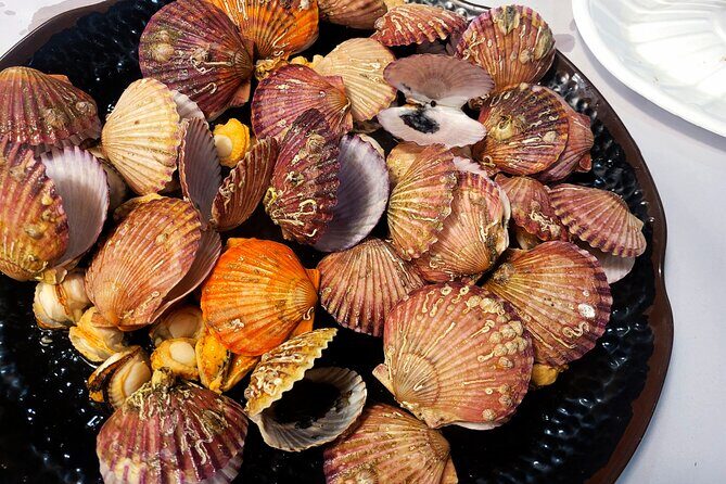 Noryangjin Fish Market Dinner - The market walk: choosing seafood with a local Korean guide
