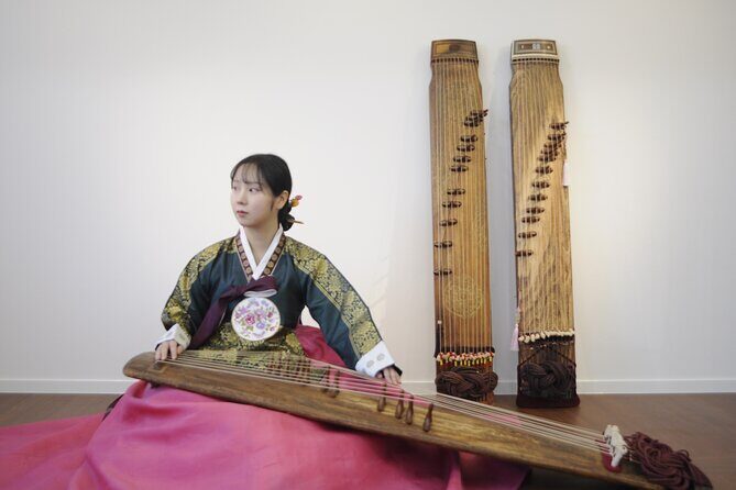Play Gayageum in Hanbok Cultural Experience in Bukchon - Key highlights