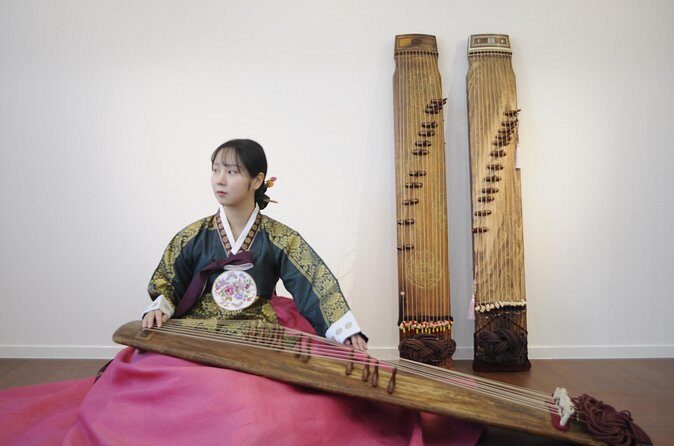 Play Gayageum in Hanbok Cultural Experience in Bukchon - Price and value: is $72.19 a good deal?