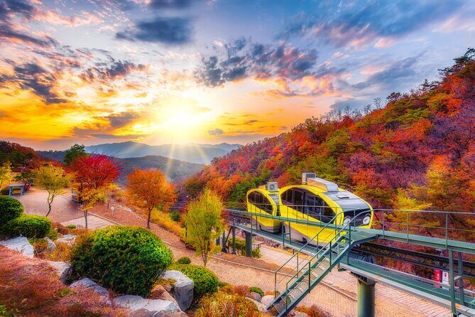 Pocheon Art Valley, Garden & Fruit Picking Day Tour from Seoul - Stop 1: Pocheon Art Valley lake views and the monorail break