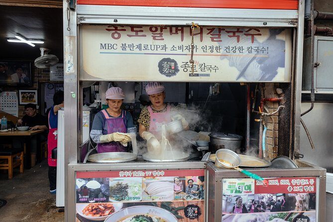 Private City Kickstart Tour: Seoul - Private tour value: $68.61 per person makes sense for the right group