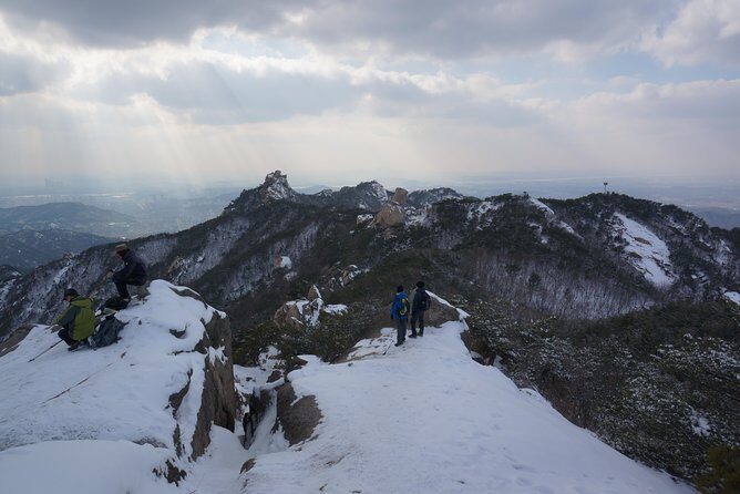 Private Hiking tour to Bukhansan Peak(Baegundae: 836.5m) with Mountain Expert - Temple Stops and Mountain Stories (Yes, Sometimes)