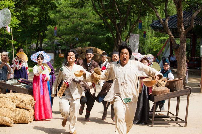 Private Korean Folk Village, Suwon Starfield Libarary&Hwaseong - Stop 1: Korean Folk Village in Yongin (about 2 hours)