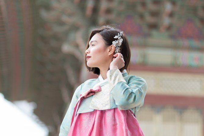 Private Palace Photo Shoot in Seoul with a Photographer - Price and value: where the $40 really goes