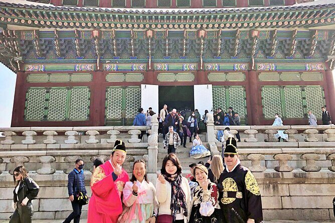 Private Tour : Royal Palace & Traditional Villages wearing Hanbok - Gyeongbokgung Palace in Premium Hanbok (Plus the Guard Ceremony)