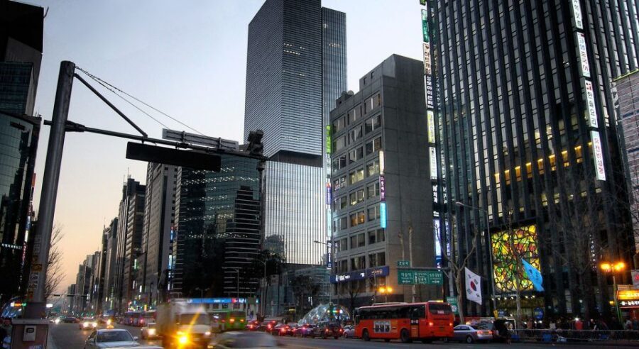Seoul: 4-Hour Gangnam Walking Tour With Customized Itinerary - Key things that make this Gangnam tour worth your time