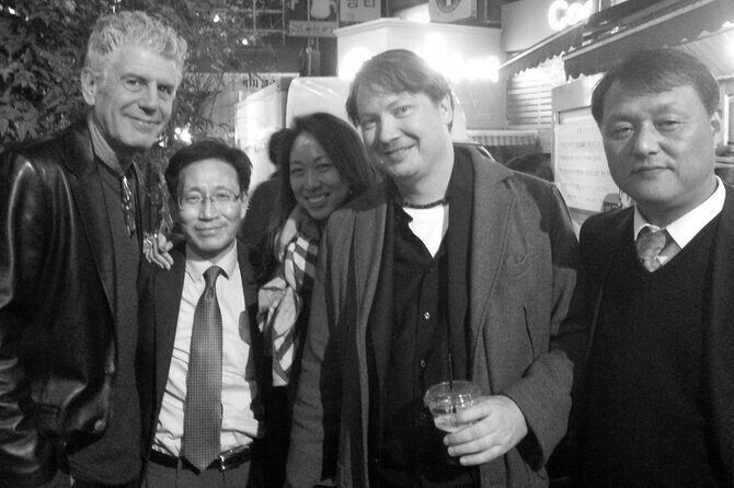 Seoul: Anthony Bourdain-Inspired BBQ and Pub Experience - Beer, Fried Chicken, and the Upgrade Pub Option