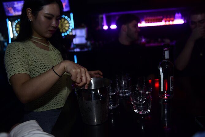 Seoul: Apgujeong Premium Pub Crawl with VIP Bottle Service - Who this Apgujeong Premium Pub Crawl is best for