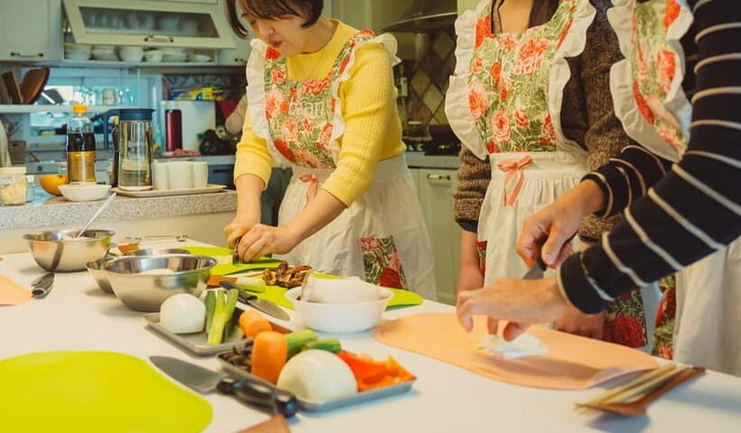 Seoul: Authentic Korean Cooking Class and Market Tour - Finding the Meet-Up at Sillim Station (Line 2, Station #230)