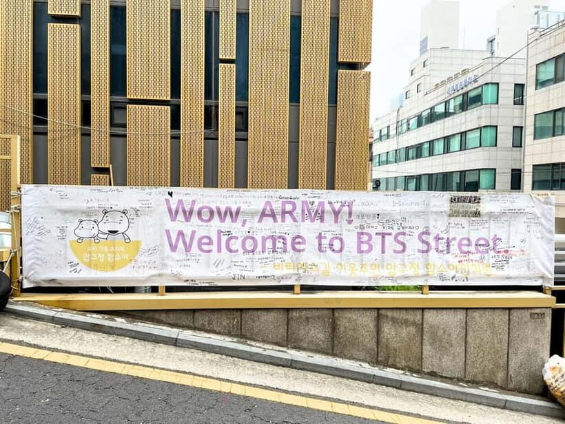 Seoul: BTS K-Pop Star Footsteps Journey ARMY Fan Day Tour - Regular BTS Day in Seoul-Style: Daejanggeum Park to Yoojung Sikdang