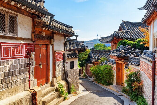 Seoul City Walking Private Tour (3hours) - Price and value: why $49 works for a short morning