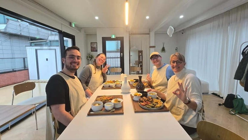 Seoul: Cooking Class and Tour with Michelin-Trained Chef - From market to kitchen: making Korean Jeon with confidence