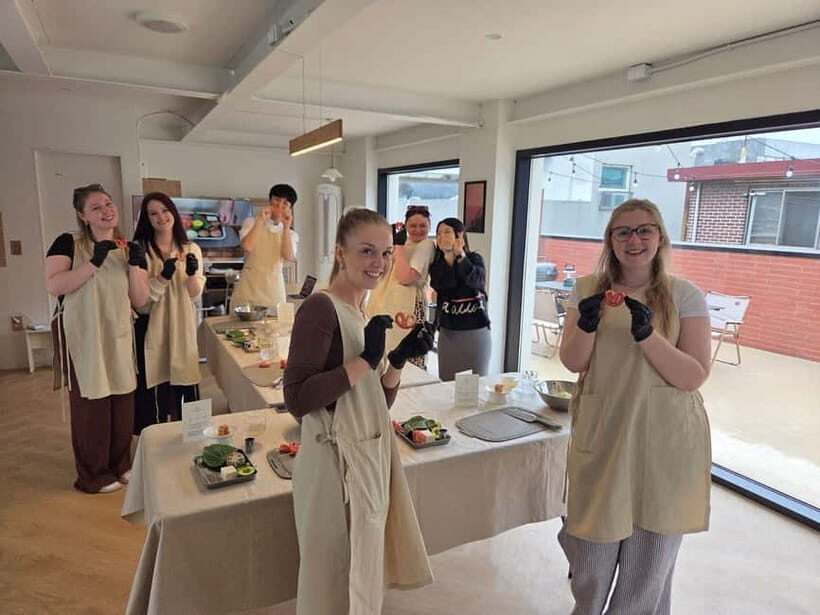 Seoul: Cooking Class and Tour with Michelin-Trained Chef - The knife tips and pacing that make the class feel doable