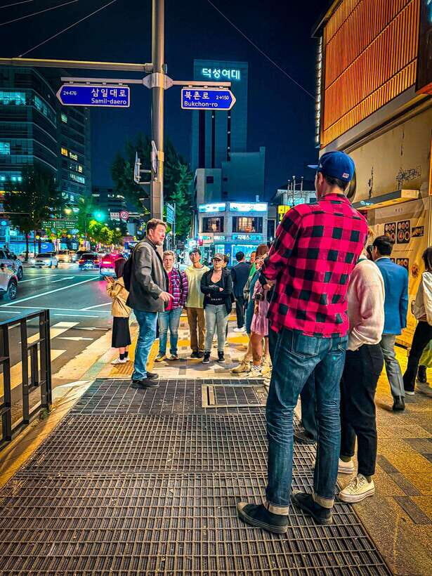 Seoul: Dark Side of the City and Ghost Stories Walking Tour - Insa-dong and Nagwon-dong: When Shopping Streets Turn Into Back Alley Lore