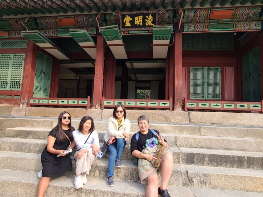 Seoul: Deoksugung Palace Heritage Walking Tour - Price and value: is $56 for three hours a fair deal?