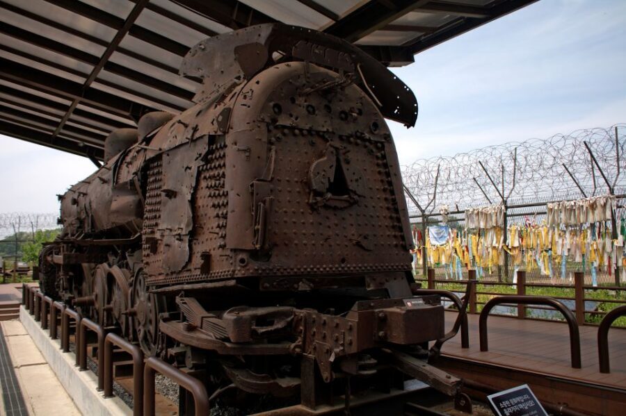 Seoul: DMZ, Gyeongbokgung Palace & City Tour - Imjingak and the Main DMZ Sights: A Day of Contrasts