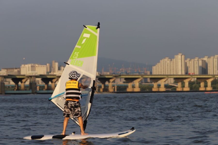Seoul : Efoil Experience in Han River - What You Actually Do in Your 2-Hour Lesson Session