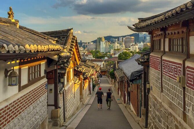Seoul Full Day Tour with a Local: 100% Personalized & Private - Guardian Mountains Option: A Real Seoul Workout When You Feel Like It
