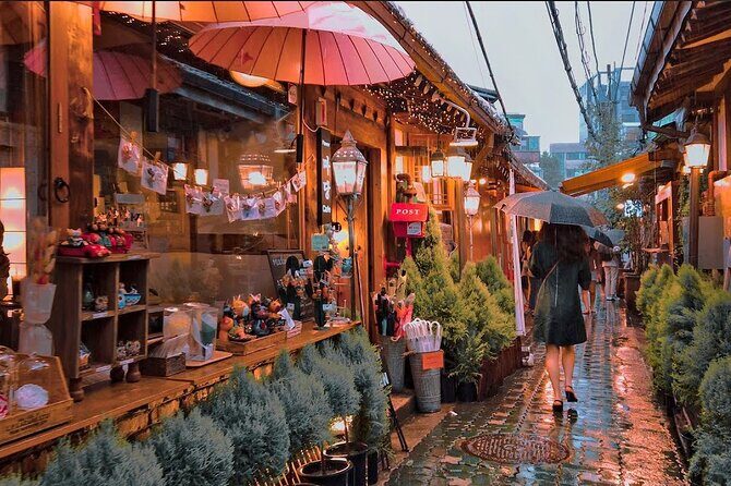 Seoul Fun Food Tour: 12 different food tastings - Guide Suha and the Small-Group Advantage