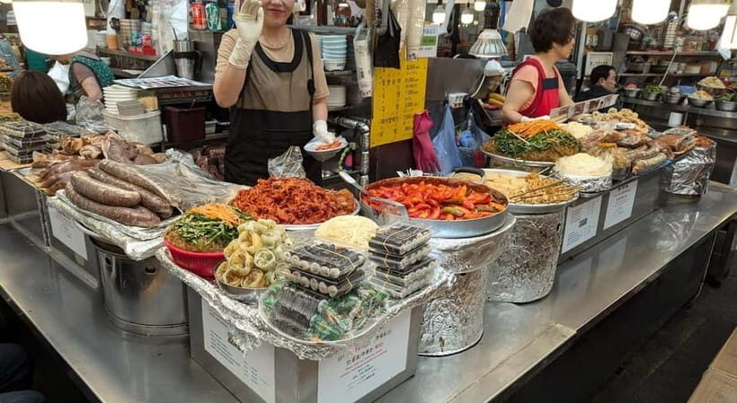 Seoul: Guided Food & Market Tour with 8+ Tastings - The Secret Dish: why the surprise feels worth it
