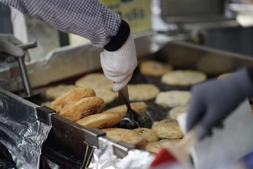 Seoul: Guided Street Food Tour at Namdaemun Market - Tips to Make the Most of the Tastings
