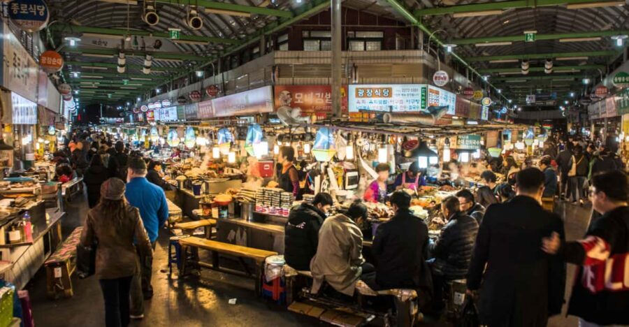Seoul Gwangjang Market Foody Walking Tour - Why This Seoul Walking Loop Works in Just 3 Hours