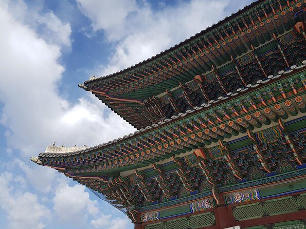Seoul: Gyeongbok Palace, Bukchon Village, and Gwangjang Tour - How to make the day feel calm (not rushed)