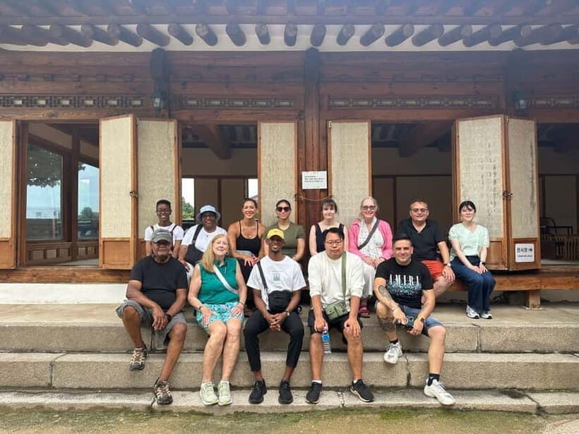 Seoul: Gyeongbok Palace, N Tower, & Local Market City Tour - Key highlights worth centering your day