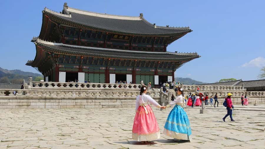 Seoul: Gyeongbokgung / Hanok Village / N Seoul Tower - Timing tips that can save your day