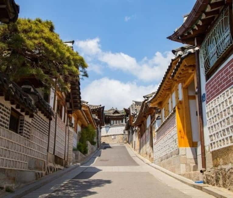Seoul: Gyeongbokgung, Lotte Tower & Gangnam Trendy Day Tour - Price and Value: What $79 Covers (and What You Still Need)