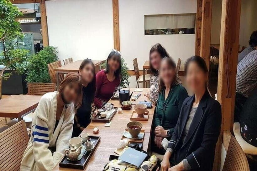 Seoul: Half-Day Insa-dong Walking Gastroventure Tour - How the Guide Makes This Tour Worth It