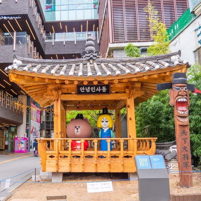 Seoul: Half-Day Insa-dong Walking Gastroventure Tour - Insadong Street Isn’t Just Shops: It’s Why People Keep Coming Back