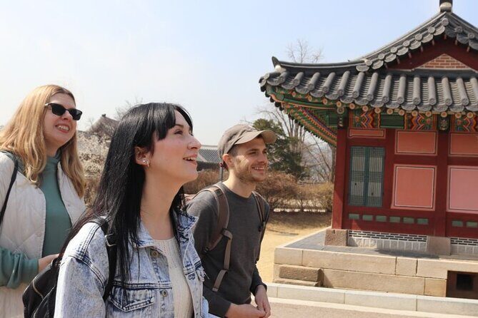 Seoul Half Day Tour with a Local: 100% Personalized & Private - Insadong for Street Snacks, Crafts, and Tea Breaks