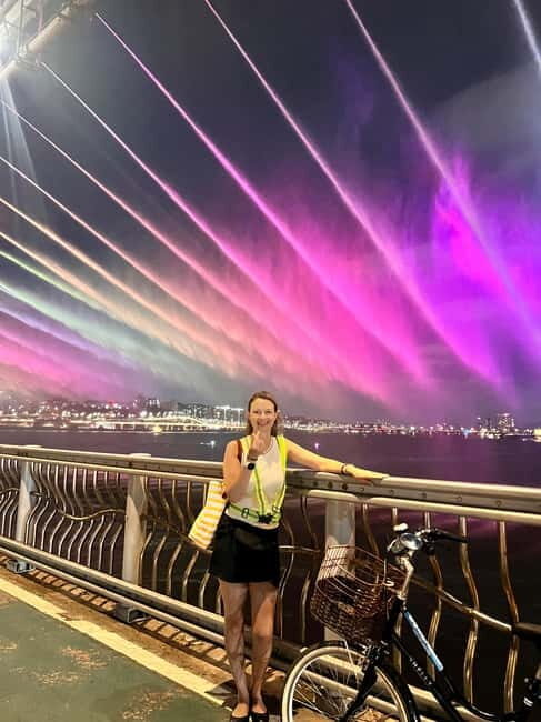 Seoul: Han River Sunset Bike Tour with Rainbow Fountain Show - Why Banpo’s Rainbow Fountain Looks So Good From a Bike Route