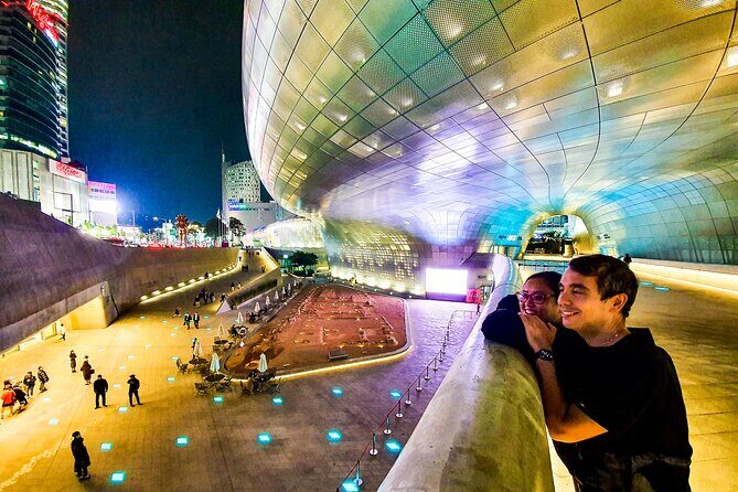 Seoul Highlights & Hidden Gems Tours by Locals: Private + Custom - Why this private walking style works in Seoul