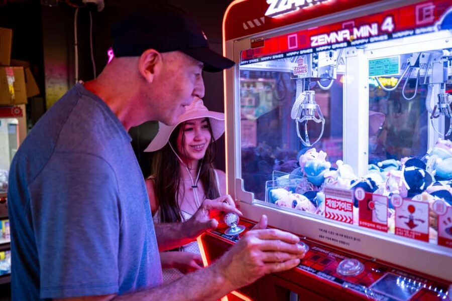 Seoul: Hongdae, Animation&Game, Theme Cafe Walking Tour - Je_s Store: the quick start that sets the fandom tone