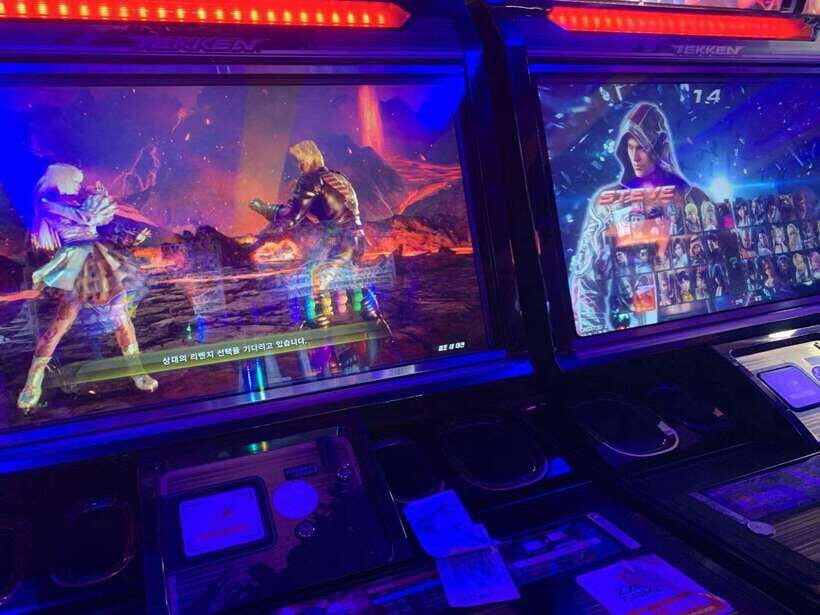 Seoul: Hongdae, Animation&Game, Theme Cafe Walking Tour - T1 Base Camp + Zzang Games: when gaming culture becomes the main character