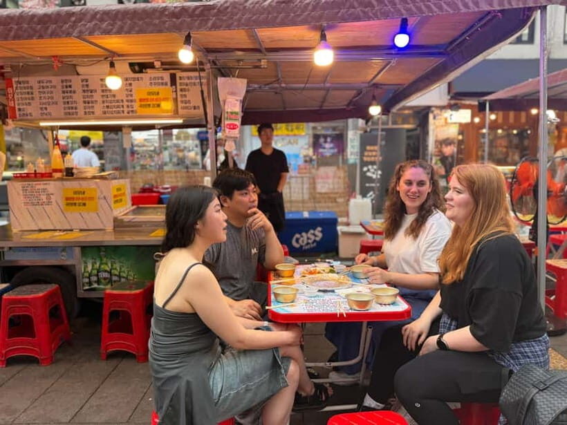 Seoul: Jongno 3-Ga and Ikseon-Dong Tour with Street Food - Jongno 3-ga to Ikseon-dong: why this route works in 150 minutes