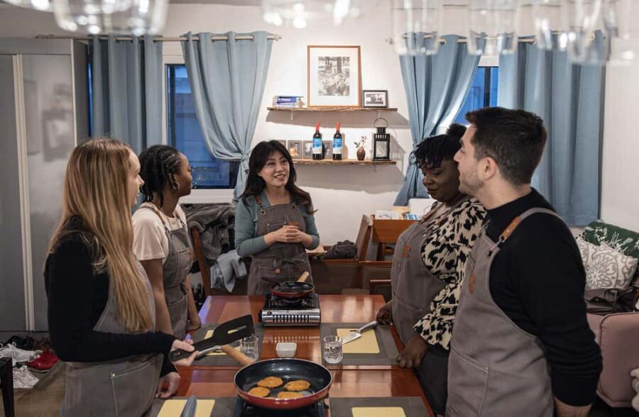 Seoul: Korean Kimchi Cooking Class in the Heart of the City - Finding the place near Gyeongbokgung (and not getting lost)