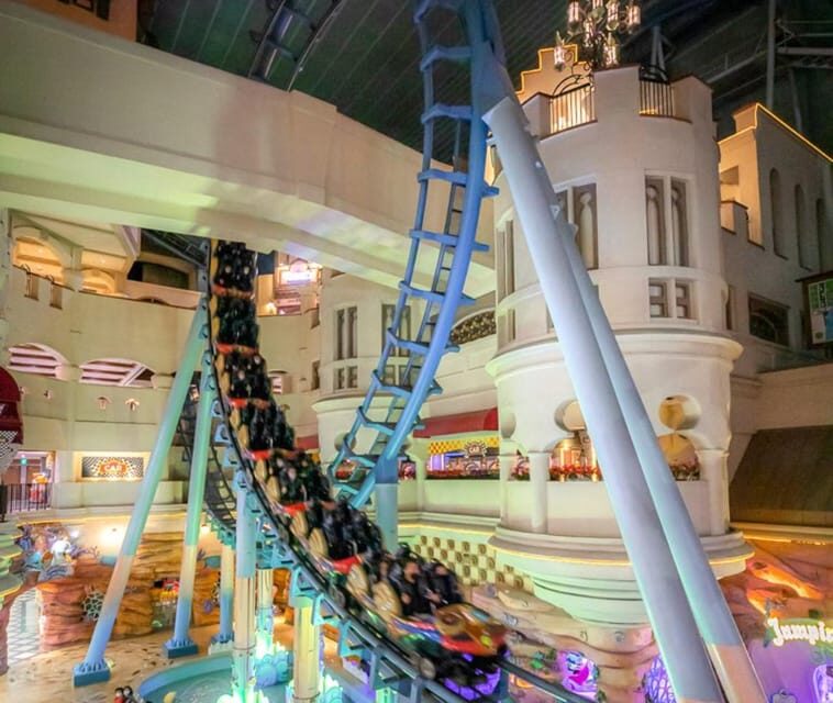 Seoul: Lotte World 1 Day Pass & Korean School Uniform Rental - Who should book this combo (and who should skip)