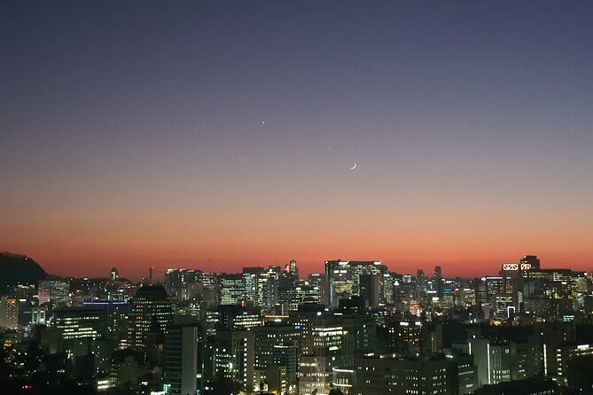 Seoul moonlight walking tour with local historian - Meeting at Hyehwa: A Simple Start, Then You’re Off to the Hills