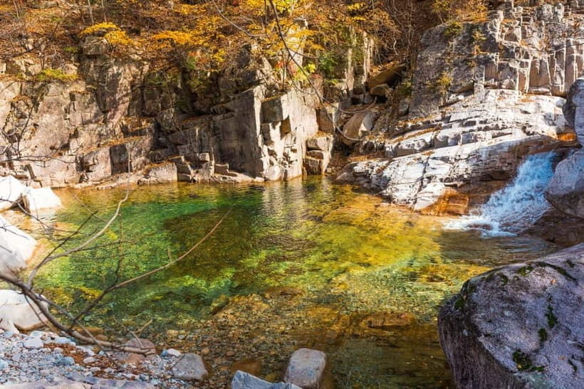 Seoul: Mt. Seoraksan National Park Autumn Foliage Day Tour - Timing That Works: 5 Hours On Your Own and a 15:30 Return