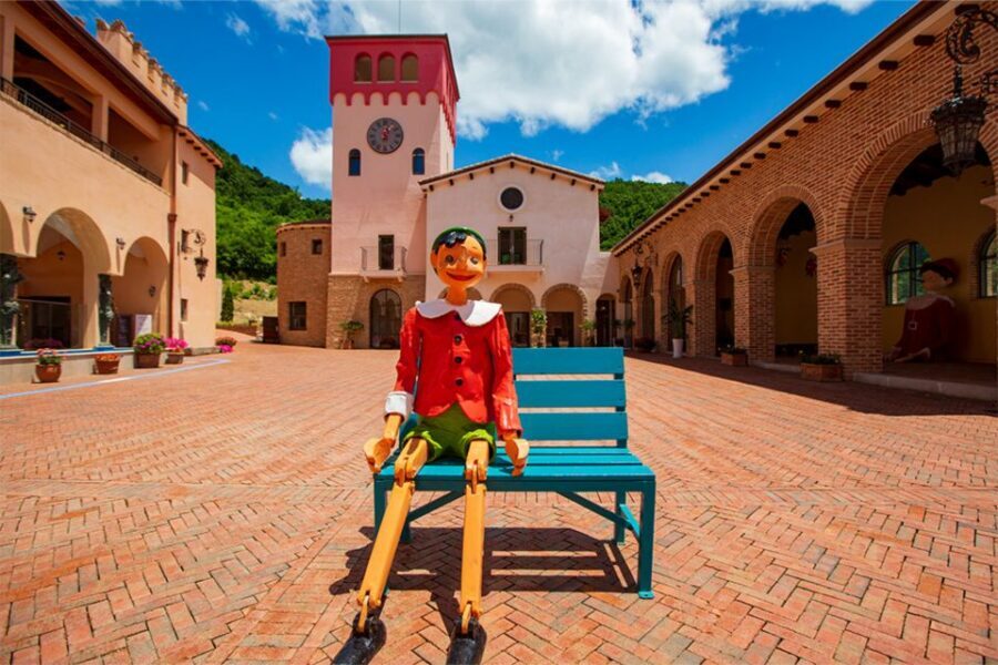Seoul: Nami, Petite France, Italian Village, Railbike Option - Petite France: Little Prince charm in a timed, guided walk