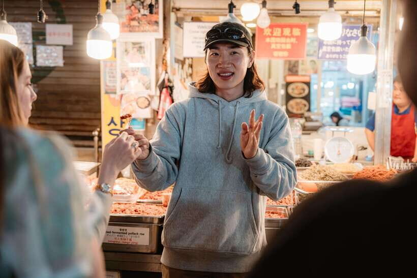 Seoul: Night Market Food Tour with Local Guide - The guided walk at Gwangjang Market: why someone else’s route matters
