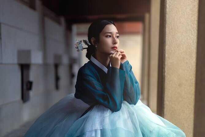 Seoul Premium Hanbok Rental at Arihanbok Photoshoot Included - Premium Hanbok That Gets You Photo-Ready, Not Just Dressed