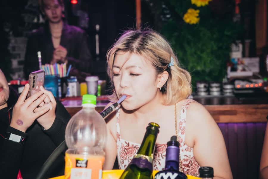 Seoul: Premium Pub Crawl with Open Bottles - The Open Bottle Promise: What It Changes for Your Night