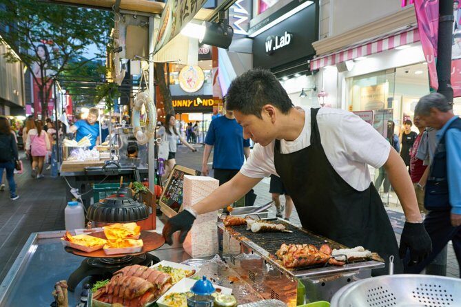 Seoul Private Food Tours with a Local Foodie: 100% Personalized - Sillim-dong Sundae Town (Plus Other Specialty Food Areas)