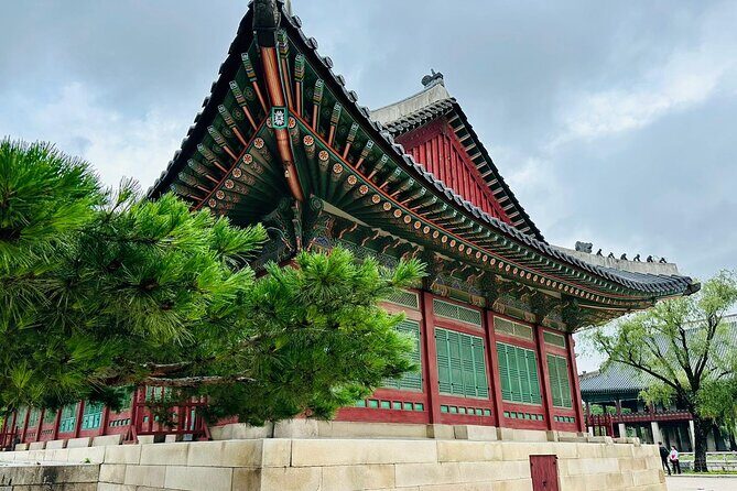 Seoul Private Tour with hidden gem of Seoul - Myeongdong: street food and shopping in Seoul’s most famous zone